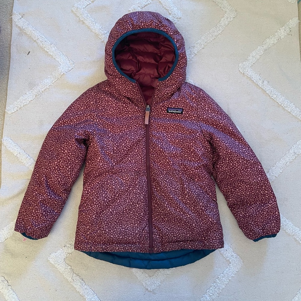 Patagonia Kids' reversible Puffer Jacket